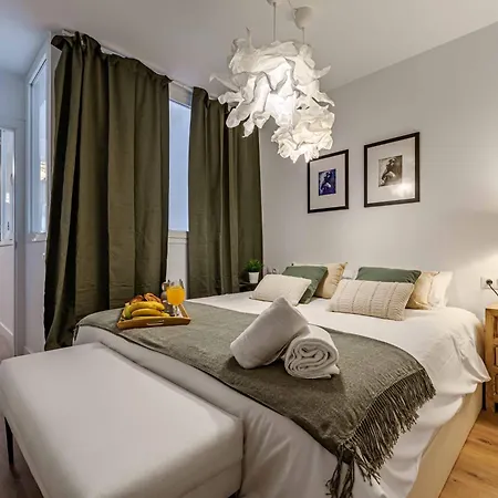 Sunset - Soho Art District Apartment Malaga
